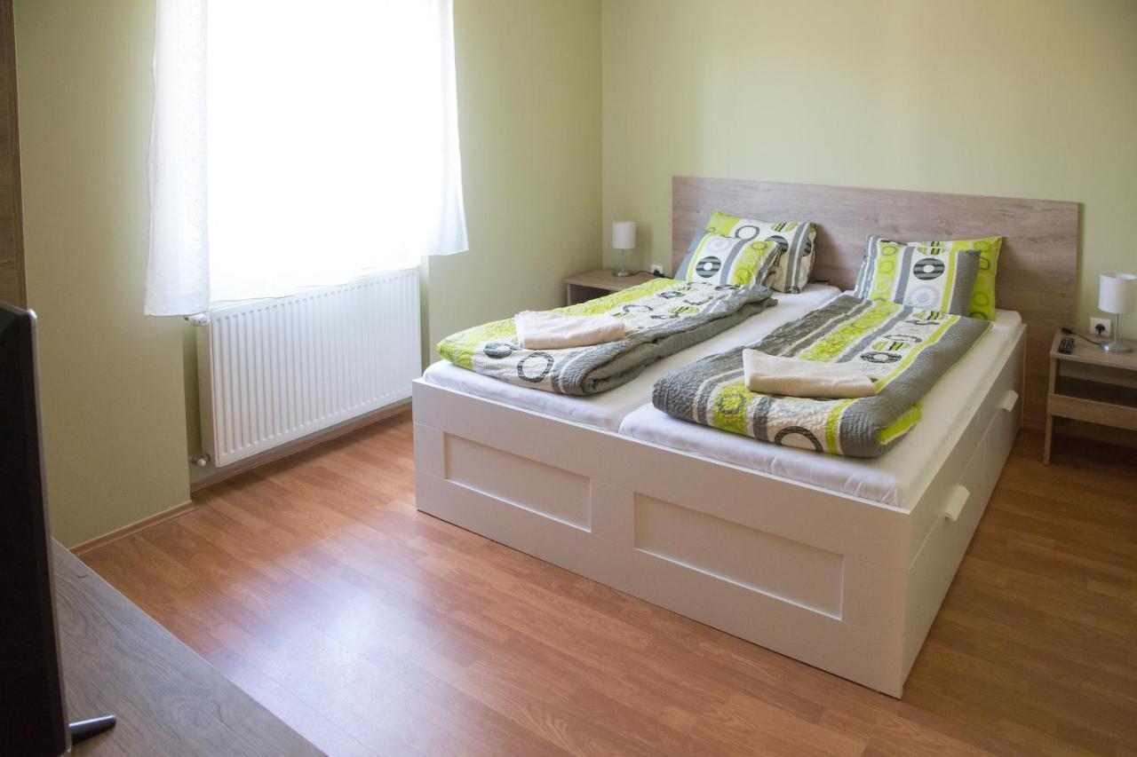 Levendula apartmanház Hajduszoboszlo Exterior foto