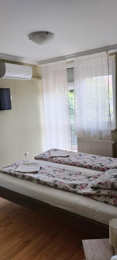Levendula apartmanház Hajduszoboszlo Exterior foto